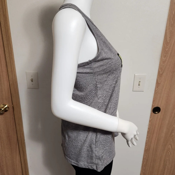 Gray Athletic works tank top size small - Picture 8 of 10